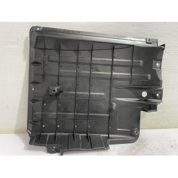 Recambio de cubrecarter para hyundai ix35 (lm, el, elh) 2.0 crdi 4wd referencia OEM IAM 841372S000  
