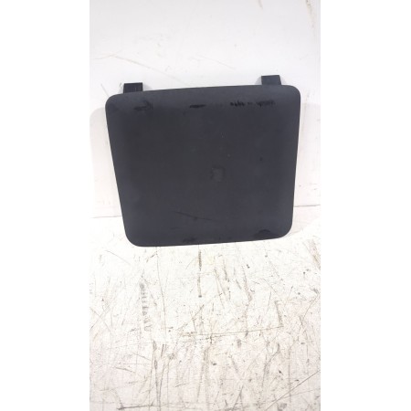 Recambio de moldura para toyota yaris (_p21_, _pa1_, _ph1_) 1.5 hybrid (mxph11) referencia OEM IAM 633390d110  