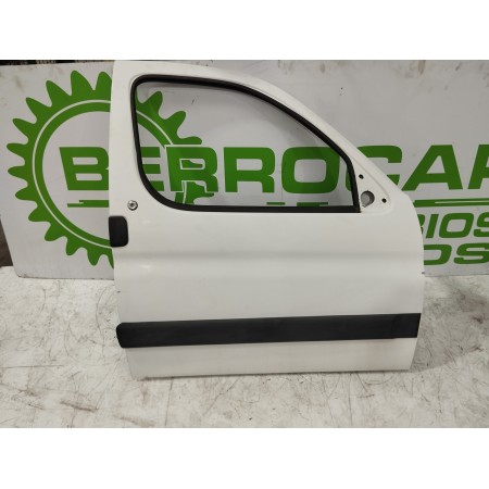 Recambio de puerta delantera derecha para peugeot partner (s1) 1.9 diesel referencia OEM IAM 9004W2  