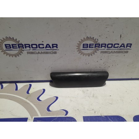 Recambio de moldura lateral para volkswagen t5 bus 1.9 tdi cat (axb) referencia OEM IAM 7H0867171  