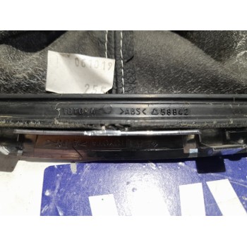 Recambio de guarnecidos palanca cambio para toyota yaris (ncp1/nlp1/scp1) 1.0 cat referencia OEM IAM 58842  