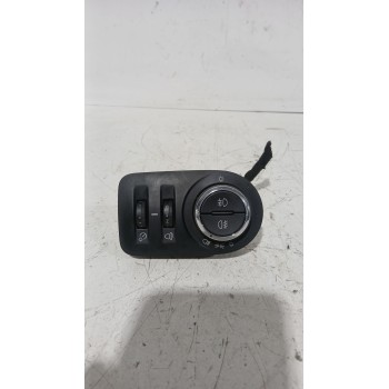 Recambio de mando luces para opel corsa d (s07) 1.3 cdti (l08, l68) referencia OEM IAM 13310331  