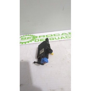 Recambio de motor apertura trampilla para hyundai i30 (fd) 1.6 crdi referencia OEM IAM D332AG7AA  