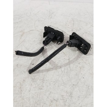 Recambio de piloto matricula para toyota yaris (_p21_, _pa1_, _ph1_) 1.5 hybrid (mxph11) referencia OEM IAM 812700D120  