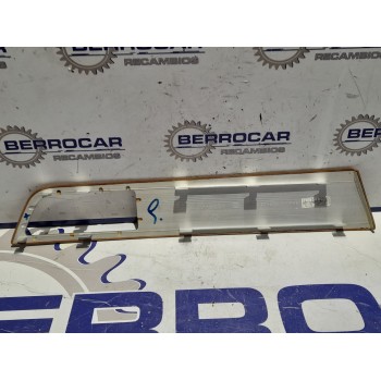 Recambio de moldura lateral para land rover range rover sport referencia OEM IAM AH32 274B16 RH  