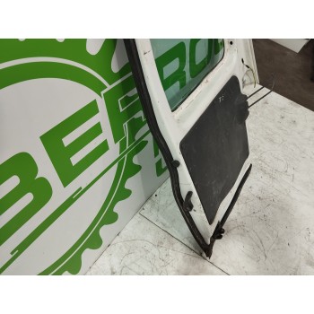 Recambio de puerta trasera izquierda para peugeot partner (s1) 1.9 diesel referencia OEM IAM 870244  