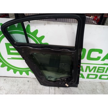 Recambio de puerta trasera izquierda para volkswagen passat berlina (3c2) 2.0 tdi referencia OEM IAM 3C5833311  