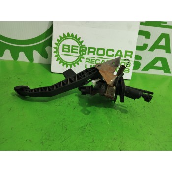 Recambio de pedal embrague para ford focus berlina (cap) 1.6 16v cat referencia OEM IAM 4M517B633AN  