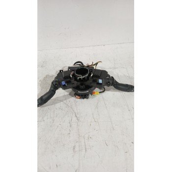 Recambio de mando multifuncion para toyota yaris (_p21_, _pa1_, _ph1_) 1.5 hybrid (mxph11) referencia OEM IAM 89245k0020  