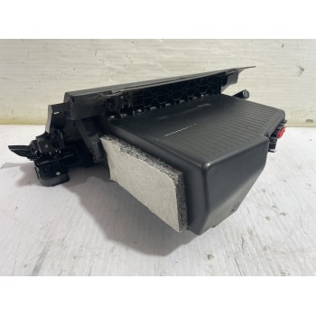 Recambio de guantera para peugeot 508 allure referencia OEM IAM 9686450877  