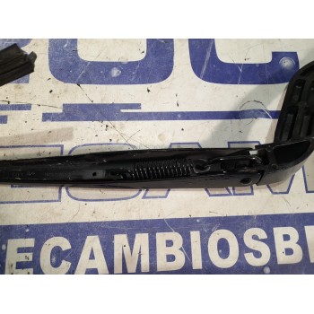 Recambio de brazo limpia delantero izquierdo para land rover discovery referencia OEM IAM 6H3217526BD  