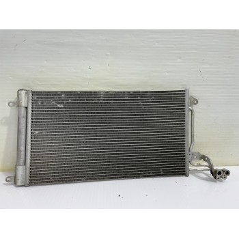 Recambio de condensador / radiador aire acondicionado para volkswagen polo (6c1) advance bluemotion referencia OEM IAM 6R0820411