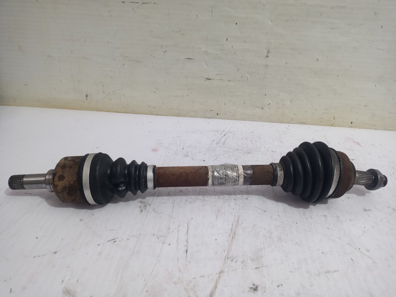 Recambio de transmision delantera izquierda para peugeot 207 confort referencia OEM IAM 3272LE  