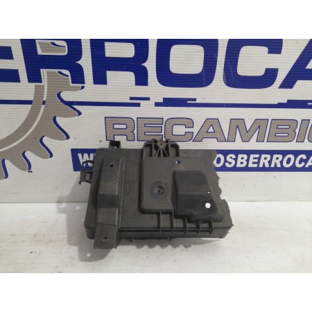 Recambio de tapa bateria para opel zafira a elegance referencia OEM IAM 24449812  