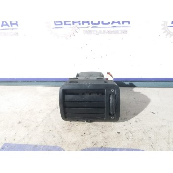 Recambio de rejilla aireadora para volkswagen passat berlina (3b3) referencia OEM IAM 3B0819703D  