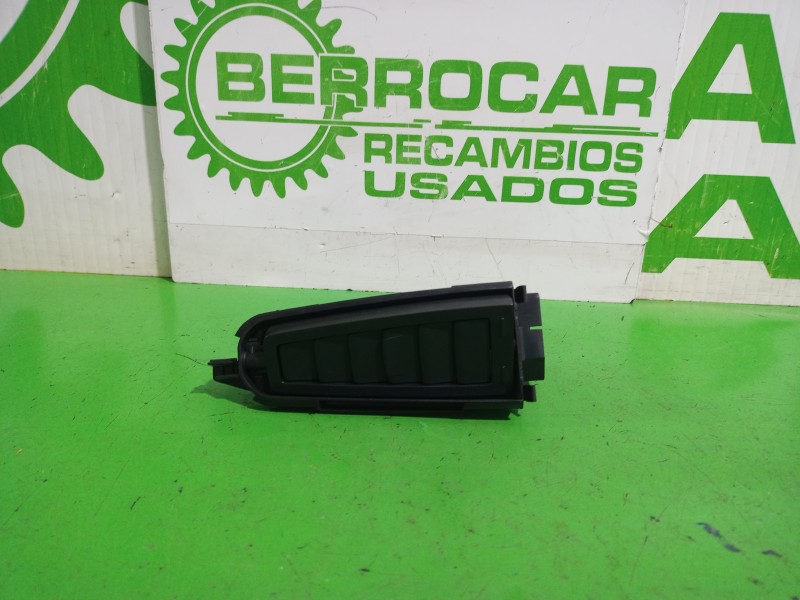 Recambio de rejilla aireadora para citroën c4 grand picasso exclusive referencia OEM IAM 9657691577  