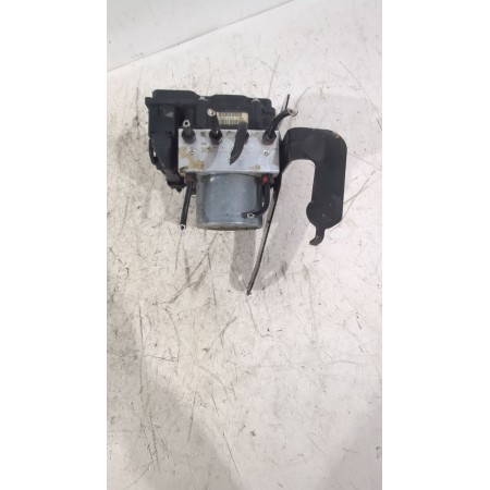 Recambio de abs para kia cee´d hatchback (ed) 1.6 crdi 90 referencia OEM IAM 589201H3A0  