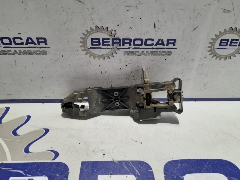 Recambio de soporte para nissan micra (k12e) 1.2 cat referencia OEM IAM 82610AX620  