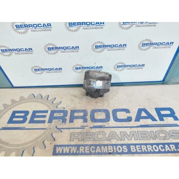 PINZA DE FRENO DELANTERA IZQUIERDA 4400 J2 