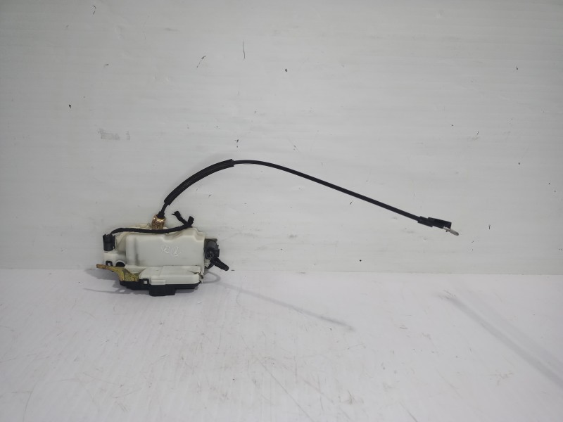 Recambio de cerradura puerta delantera derecha para seat ibiza (6k1) stella referencia OEM IAM 6K3837016D  