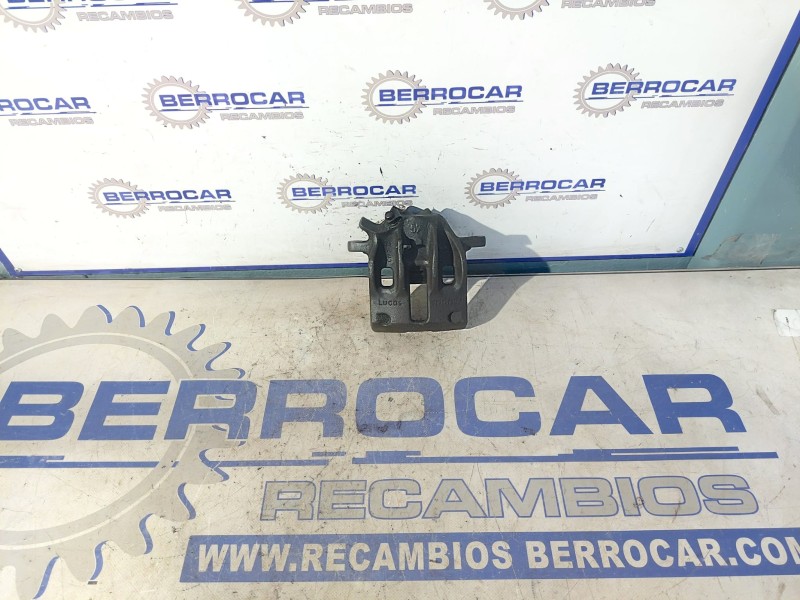 Recambio de pinza de freno delantera derecha para peugeot 406 berlina (s1/s2) referencia OEM IAM 4400H9  