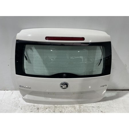 Recambio de porton trasero para skoda yeti active referencia OEM IAM 5L6827025G ( CRISTAL DE REGALO )  