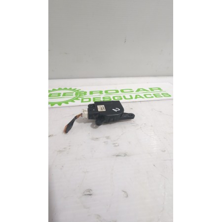 Recambio de motor apertura trampilla para hyundai i30 (fd) 1.6 crdi referencia OEM IAM D267AG7AA  