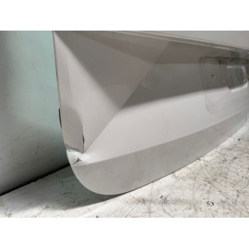 Recambio de porton trasero para skoda yeti active referencia OEM IAM 5L6827025G ( CRISTAL DE REGALO )  