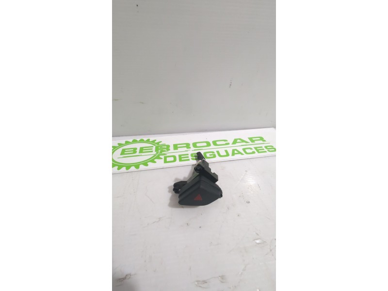 Recambio de warning para hyundai i30 (fd) 1.6 crdi referencia OEM IAM 864W01404  