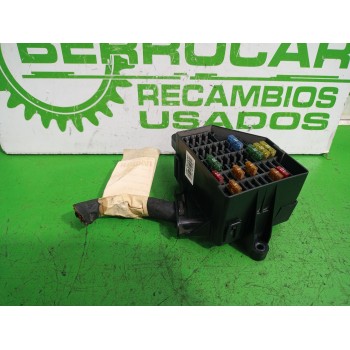 Recambio de caja reles / fusibles para volkswagen passat berlina (3c2) 2.0 tdi referencia OEM IAM 3C1941824  