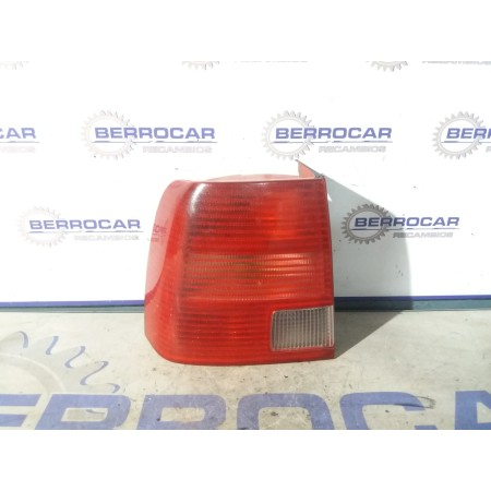 Recambio de piloto trasero izquierdo para volkswagen passat berlina (3b3) referencia OEM IAM 3B5945257  