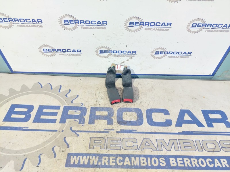 Recambio de anclaje cinturon para toyota corolla (e12) 1.4 turbodiesel cat referencia OEM IAM TRASERO  