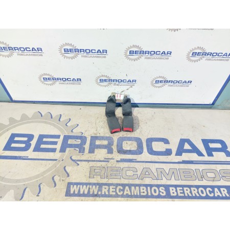 Recambio de anclaje cinturon para toyota corolla (e12) 1.4 turbodiesel cat referencia OEM IAM TRASERO  