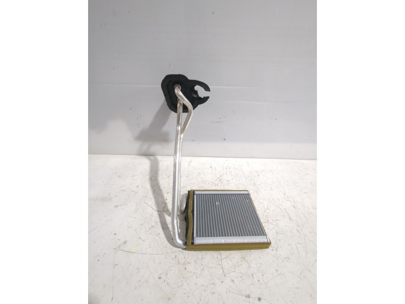 Recambio de radiador calefaccion / aire acondicionado para ford puma (j2k, cf7) 1.0 ecoboost referencia OEM IAM 2092409  