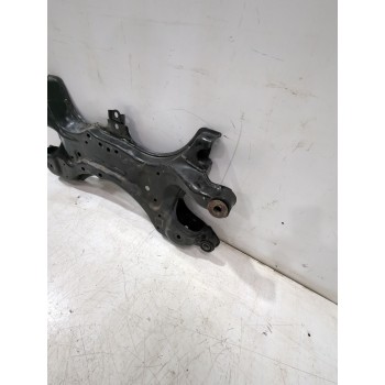 Recambio de puente delantero para toyota avensis sedán (_t25_) 2.0 d-4d (adt250_) referencia OEM IAM 5120105085  