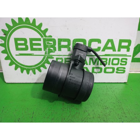 Recambio de caudalimetro para volkswagen passat berlina (3c2) 2.0 tdi referencia OEM IAM 074906461B  