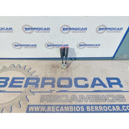 Recambio de anclaje cinturon para skoda spaceback (5h) 1.6 tdi referencia OEM IAM 5JA857488  