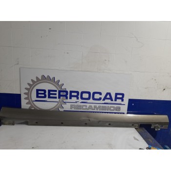 TALONERA DERECHA A2126900240 