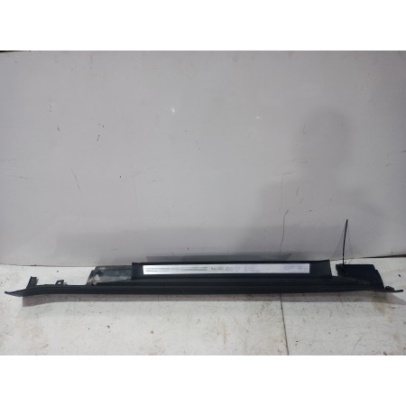 Recambio de faldon lateral para mini mini (r56) cooper referencia OEM IAM 7147916  