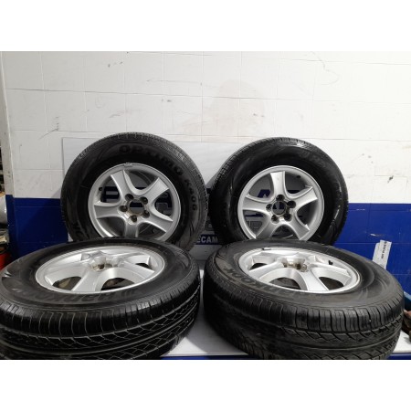 Recambio de juego llantas para hyundai santa fe (sm) 2.0 crdi cat referencia OEM IAM 5291026250  