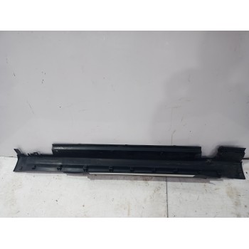 Recambio de faldon lateral para mini mini (r56) cooper referencia OEM IAM 7147916  