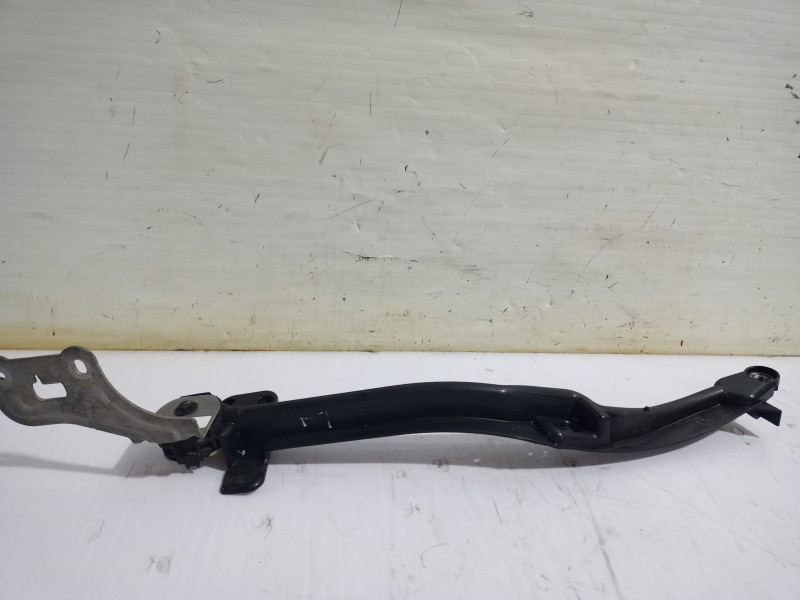 Recambio de travesaño para peugeot 508 allure referencia OEM IAM 9807628677  