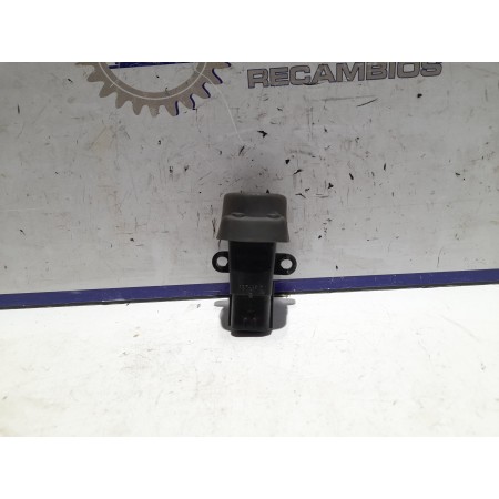 Recambio de interruptor para hyundai getz (tb) 1.1 12v cat referencia OEM IAM 9598026000  