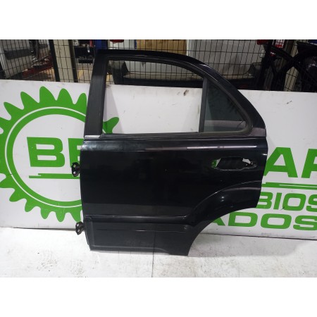 Recambio de puerta trasera izquierda para kia sorento i (jc) 2.5 crdi referencia OEM IAM 770033E111  