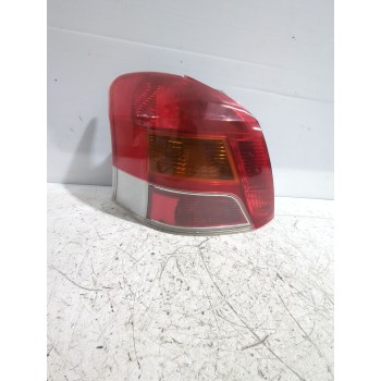 Recambio de piloto trasero izquierdo para toyota yaris (_p9_) 1.33 vvt-i (nsp90_) referencia OEM IAM 815610D110  