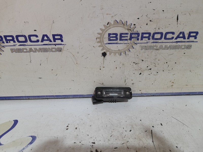 Recambio de luz matricula para volkswagen polo (6c1) referencia OEM IAM 1J6943021B  