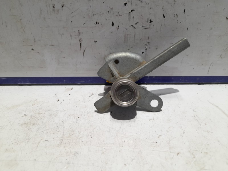 Recambio de cerradura puerta delantera derecha para hyundai getz (tb) referencia OEM IAM   