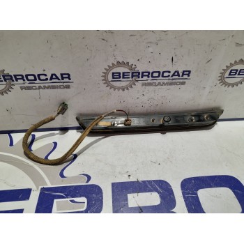 Recambio de luz de freno adicional para land rover range rover sport referencia OEM IAM AH3213A613A  