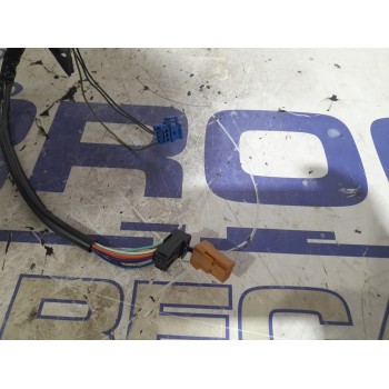 Recambio de retrovisor izquierdo para peugeot 3008 referencia OEM IAM E4023298  