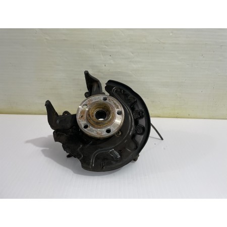 Recambio de mangueta delantera izquierda para volkswagen polo (6c1) advance bluemotion referencia OEM IAM 6C0407255A  